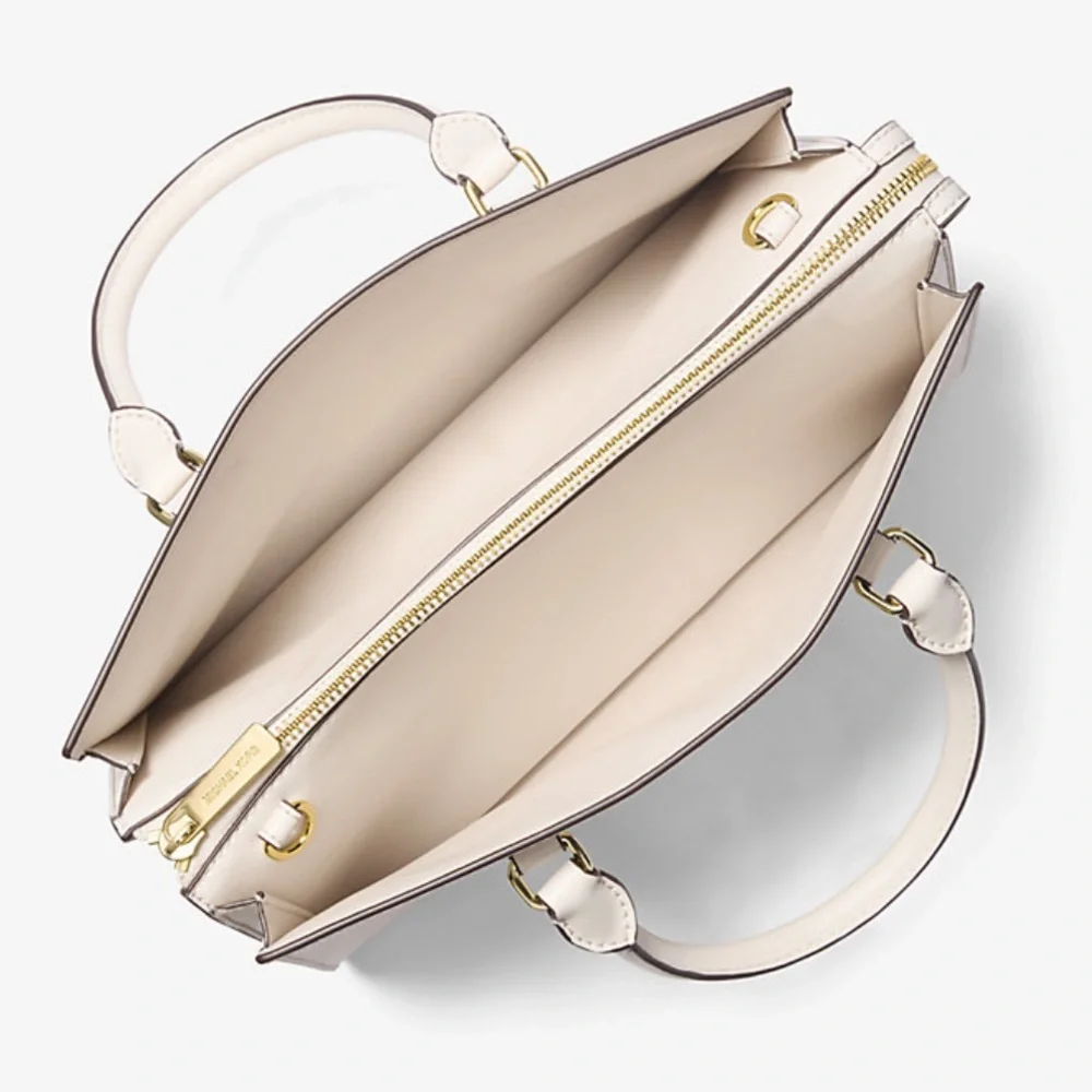 MICHAEL KORS Cream Quilted Heart Satchel with Matching Wallet - Picture 6 of 8